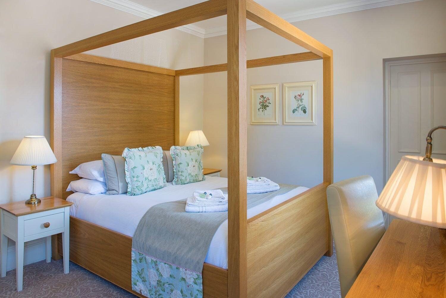 Bartley Lodge Hotel ลินด์เฮิร์สต์ ภายนอก รูปภาพ