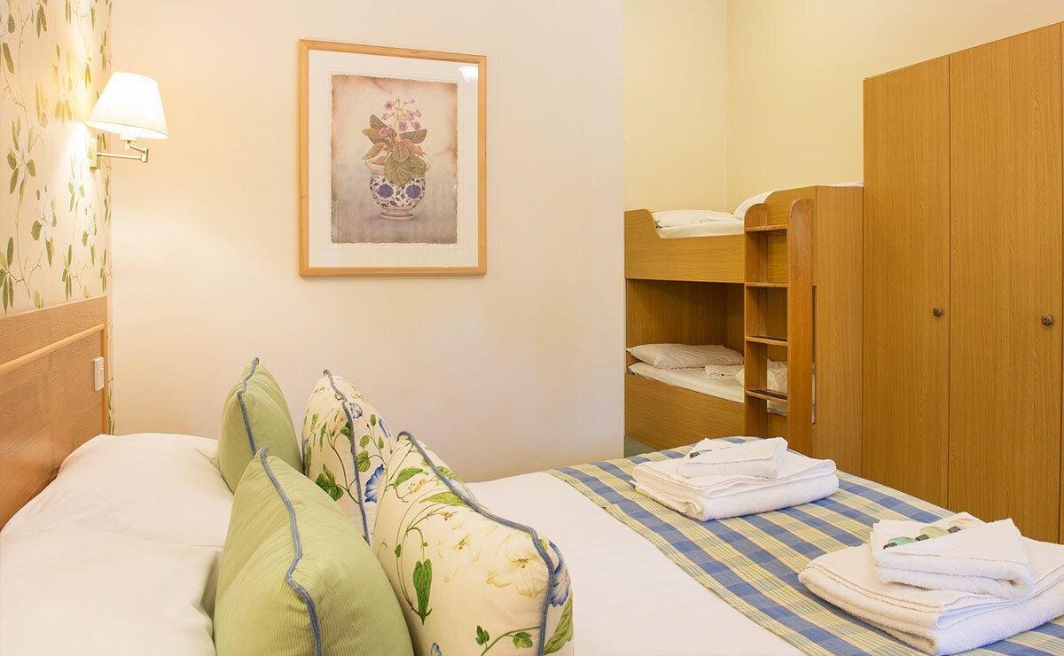 Bartley Lodge Hotel ลินด์เฮิร์สต์ ภายนอก รูปภาพ